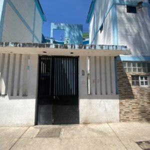 Departamento en segundo nivel, ambiente tranquilo en Coyoacán